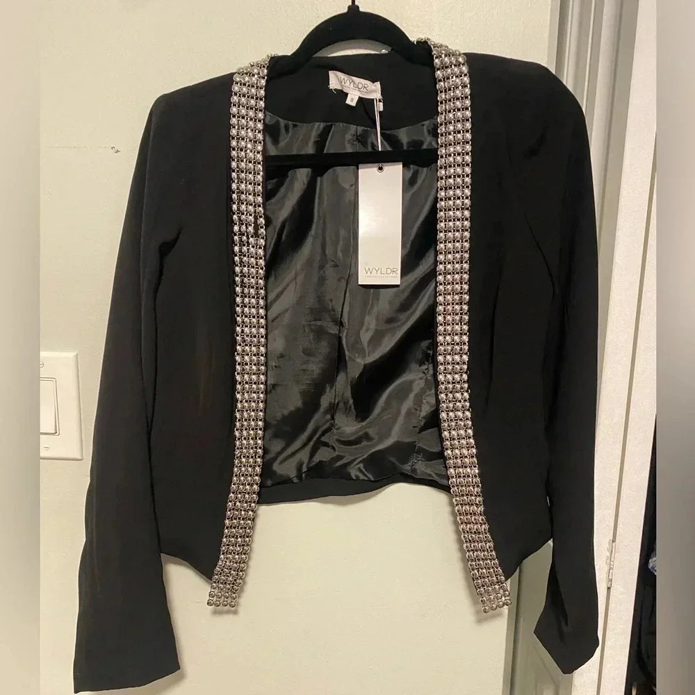 NWT | WYLDR | Crop black blazer with metal embellishments - from UK - SMALL